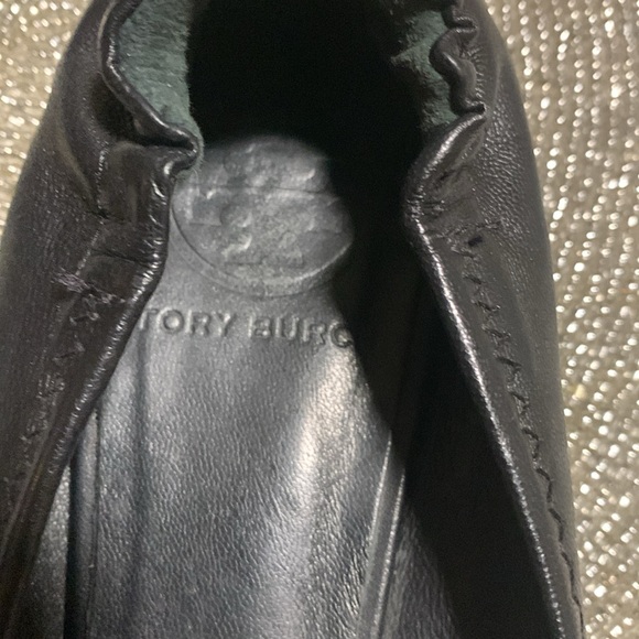 TORY BURCH REVA black w/gold emblem Ballet Flats-Size 8 - Picture 4 of 10
